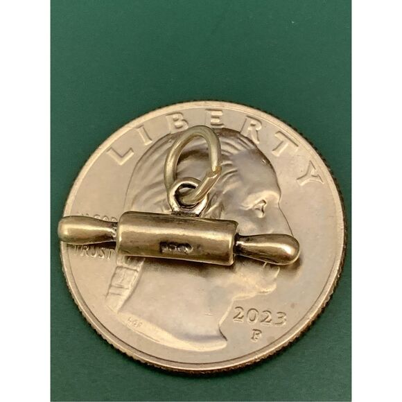 .925 Rolling Pin Sterling Silver Jewelry Charm #baker - Picture 2 of 4